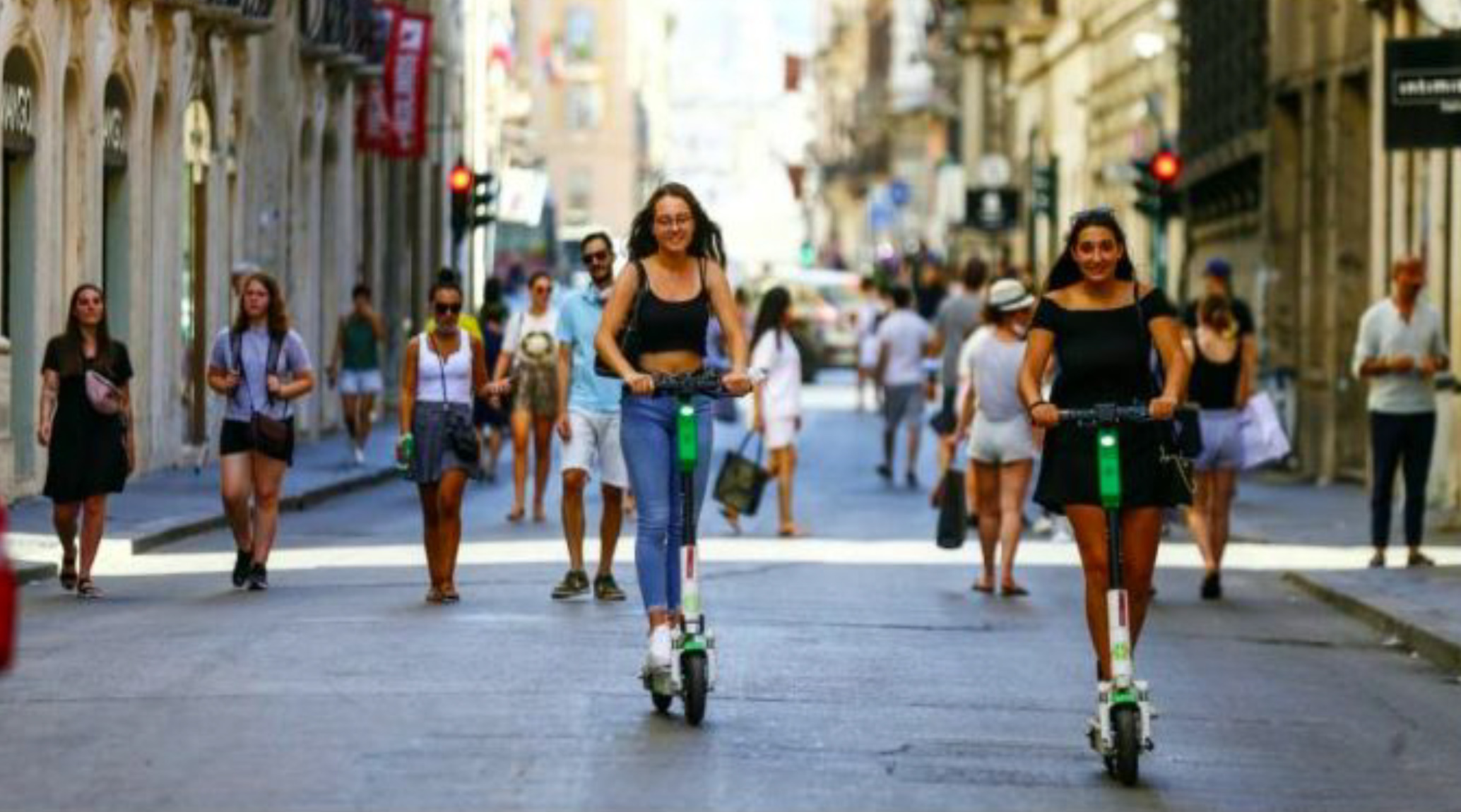 Lime, la mobilità urbana condivisa, elettrica e multimodale