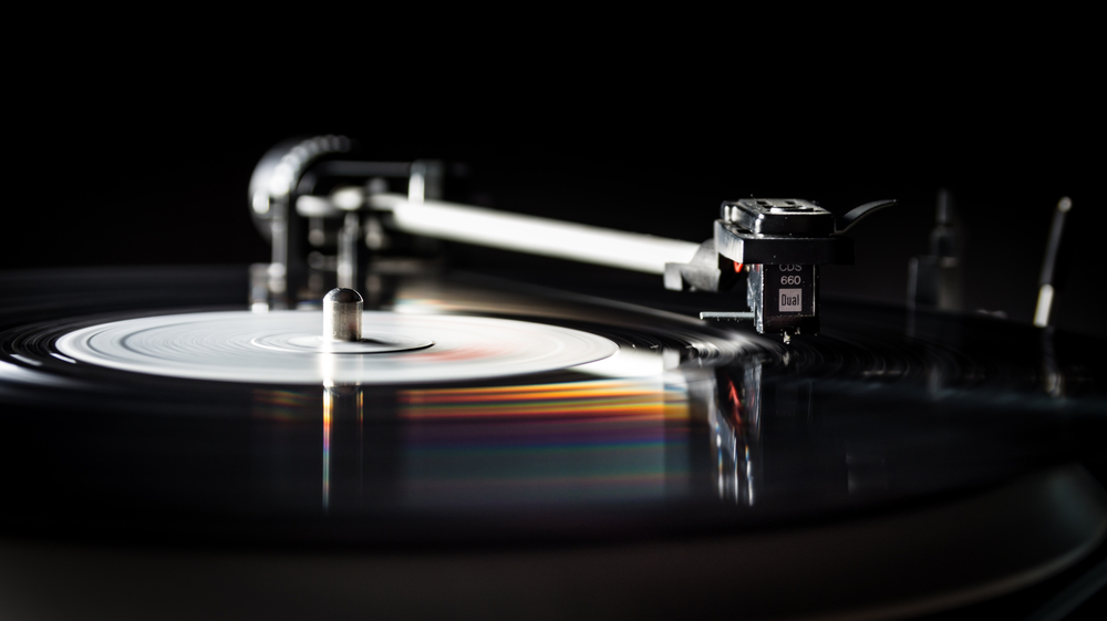 Innovare con il vinile, perché ritorna il disco analogico